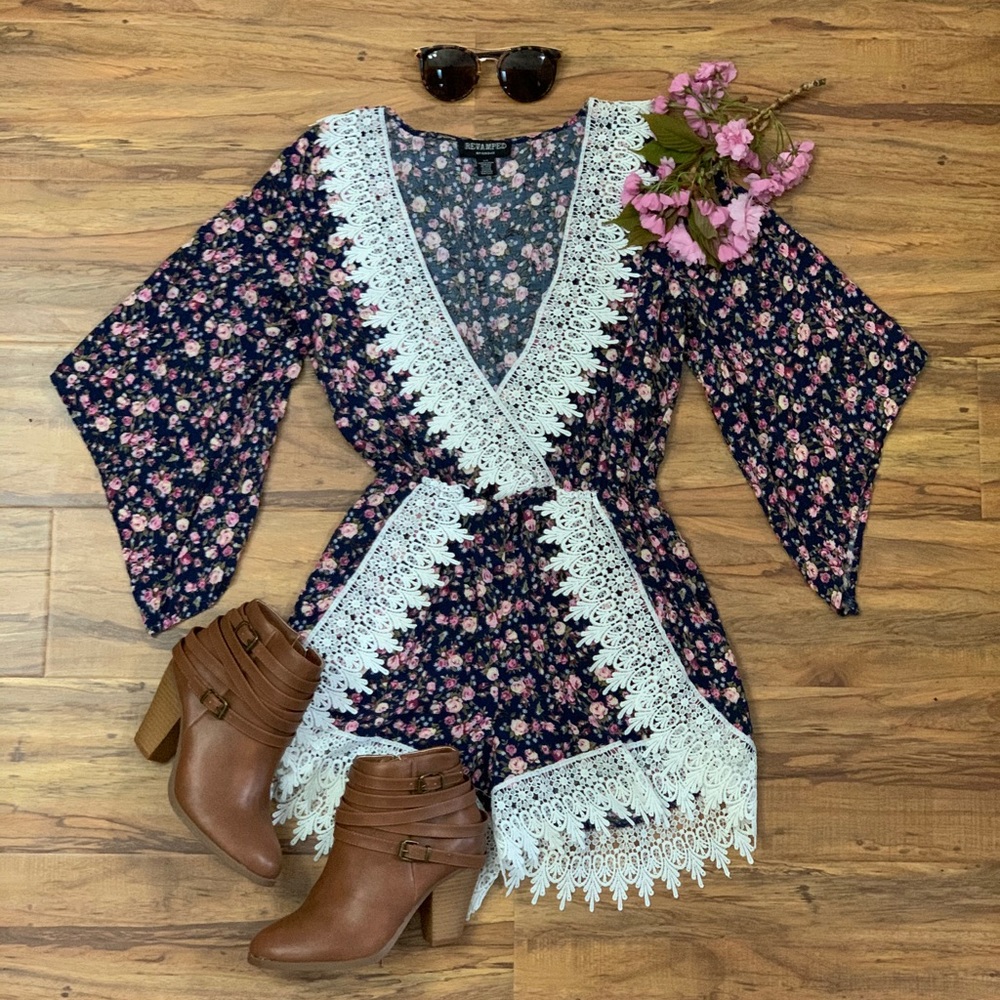Floral Printed Lace Romper